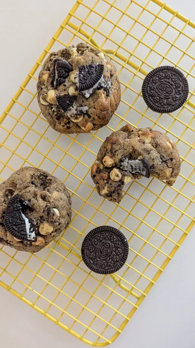 6 Pack - Oreo White Choc Lactation Cookies (Limited Edition) - Milk and Bloom
